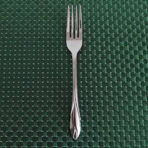 1 Yamazaki IRIS Dinner Fork Stainless 18/8 Japan Glossy Vtg Single Fork